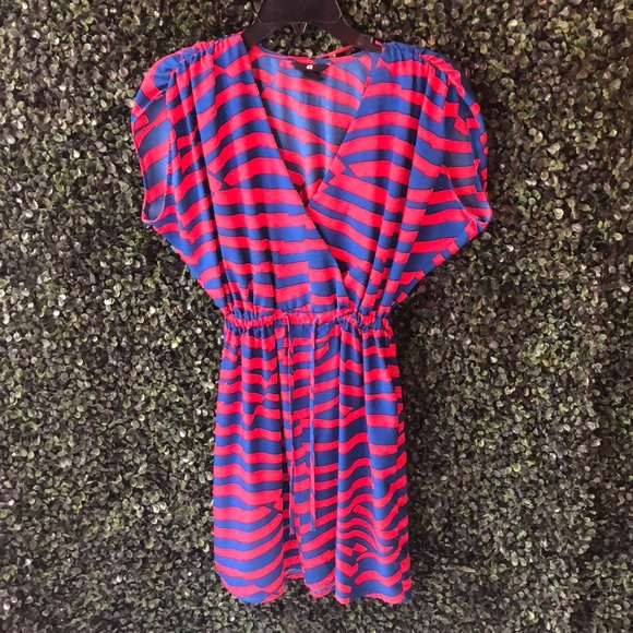 H&M Dresses & Skirts - H&M Short Sleeve Summer Dress
